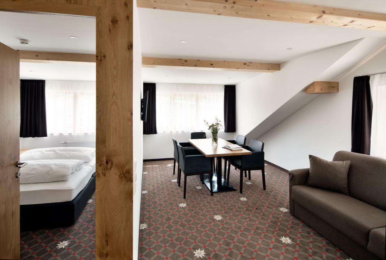 Hotel Adler Warth  Esterno foto