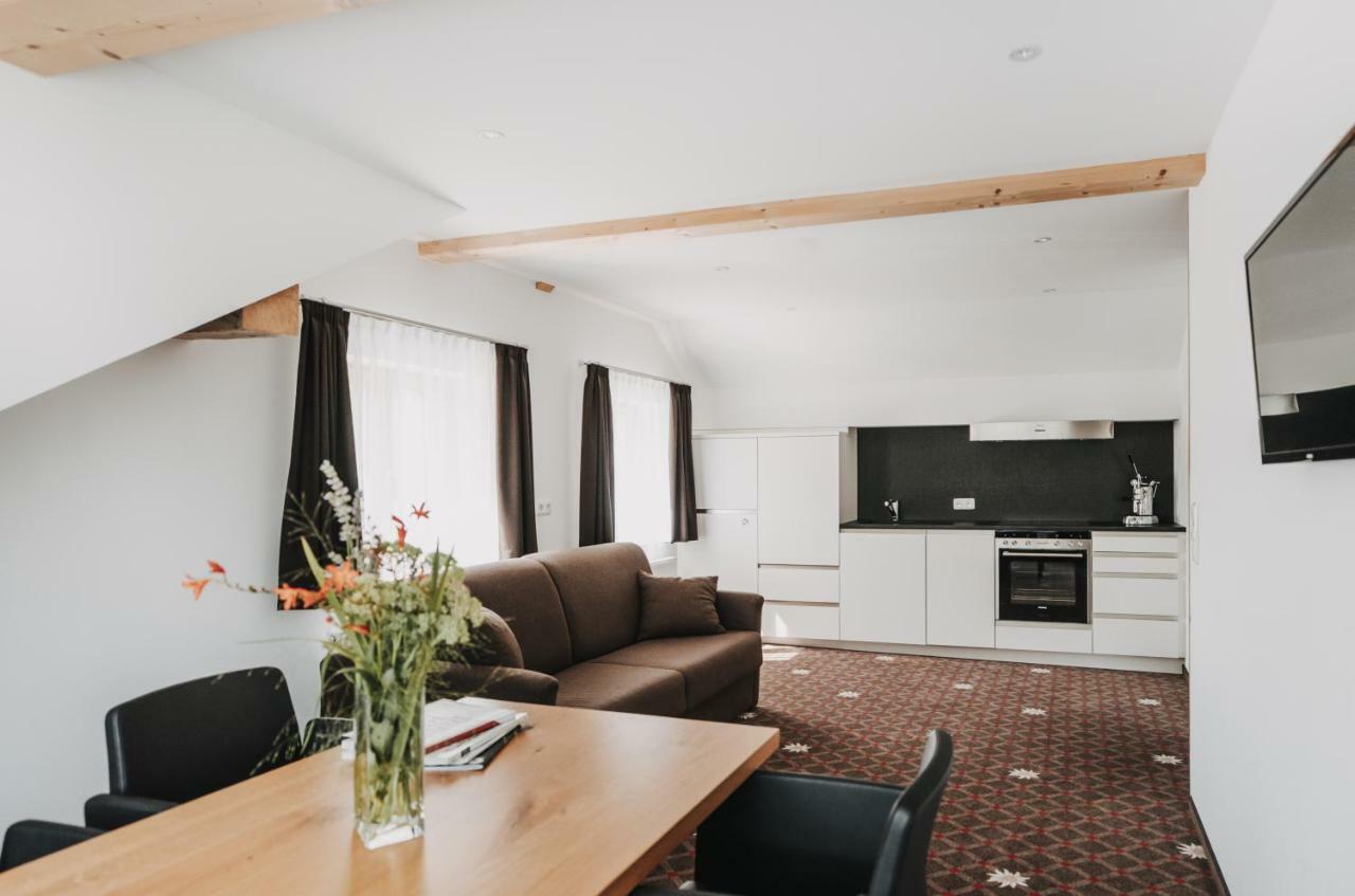 Hotel Adler Warth  Esterno foto